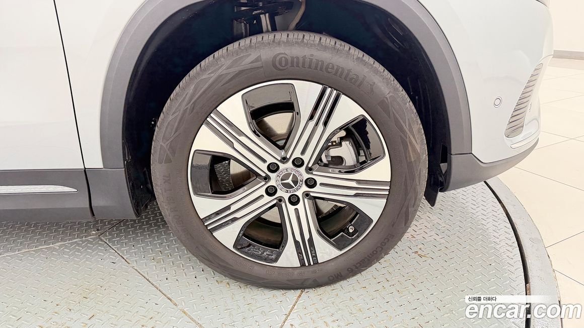 Mercedes-Benz EQA 2025