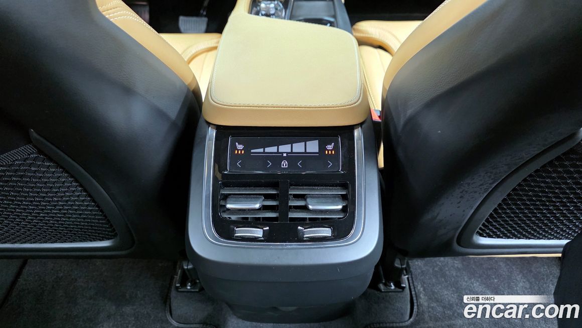 Volvo XC90 2022