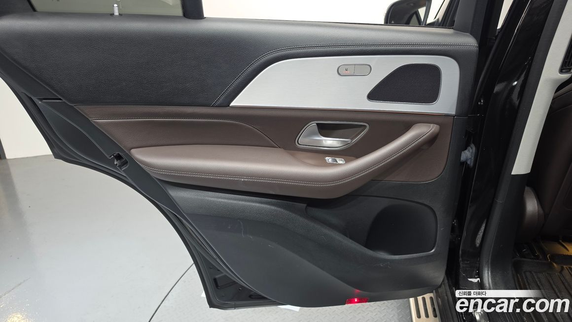 Mercedes-Benz GLE-Class 2021