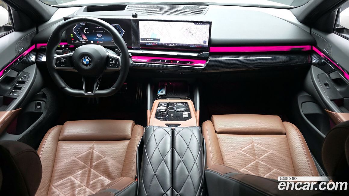 BMW 5-Series 2024