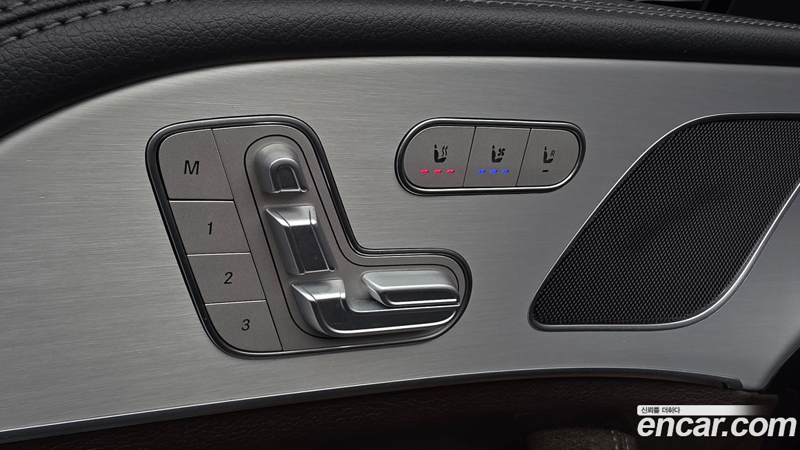 Mercedes-Benz GLE-Class 2021