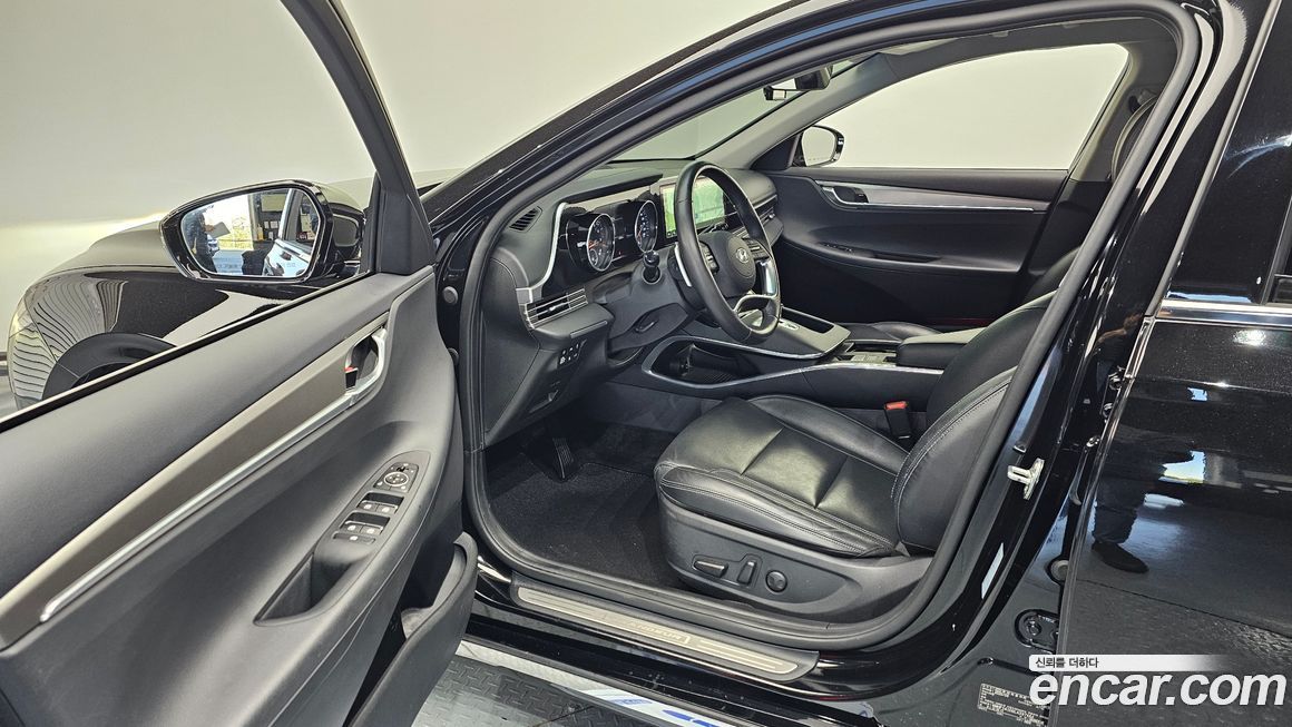 Hyundai Grandeur 2020