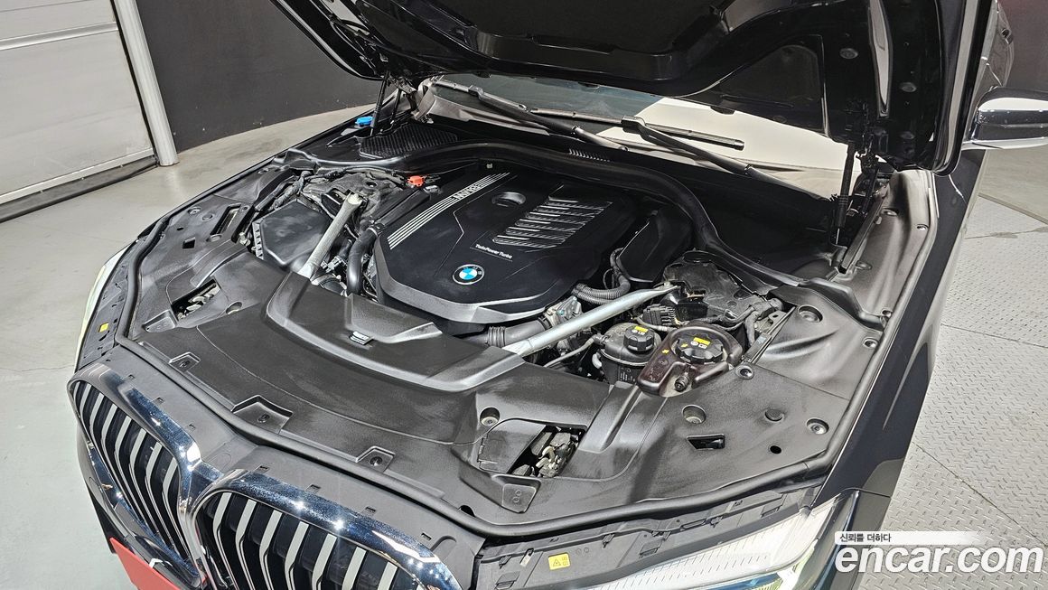 BMW 7-Series 2022