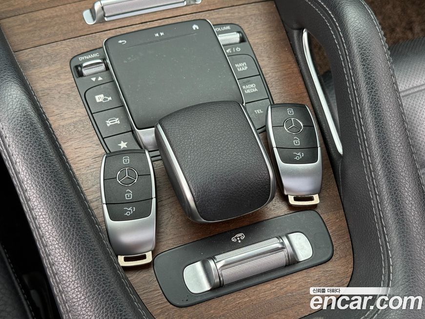 Mercedes-Benz GLE-Class 2020