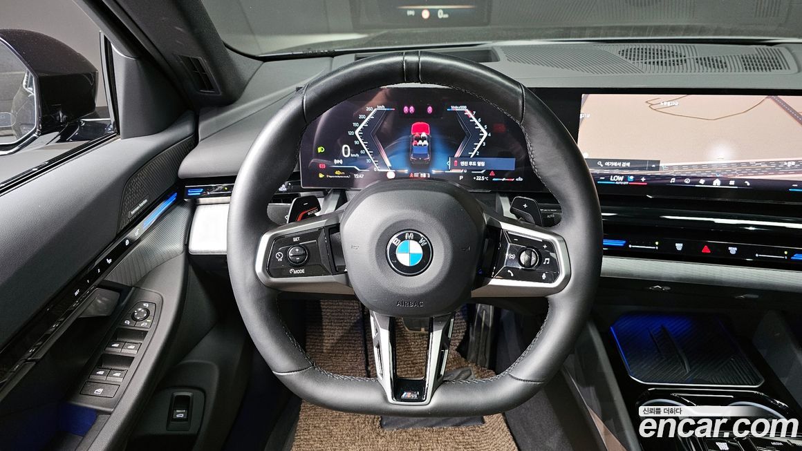 BMW 5-Series 2024