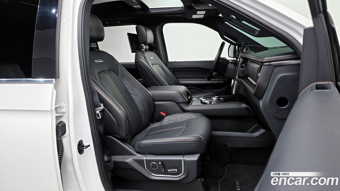 Ford Expedition 2023