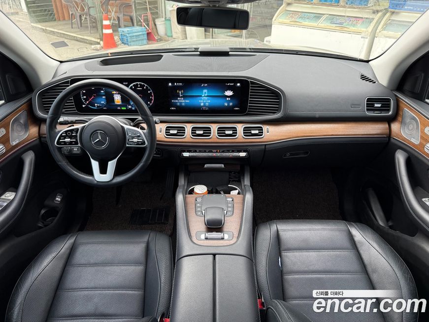 Mercedes-Benz GLE-Class 2020