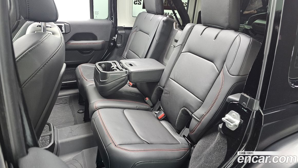 Jeep Wrangler 2025