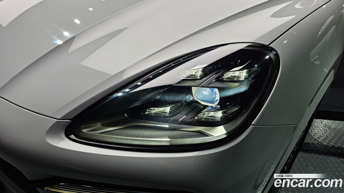 Porsche Cayenne 2020