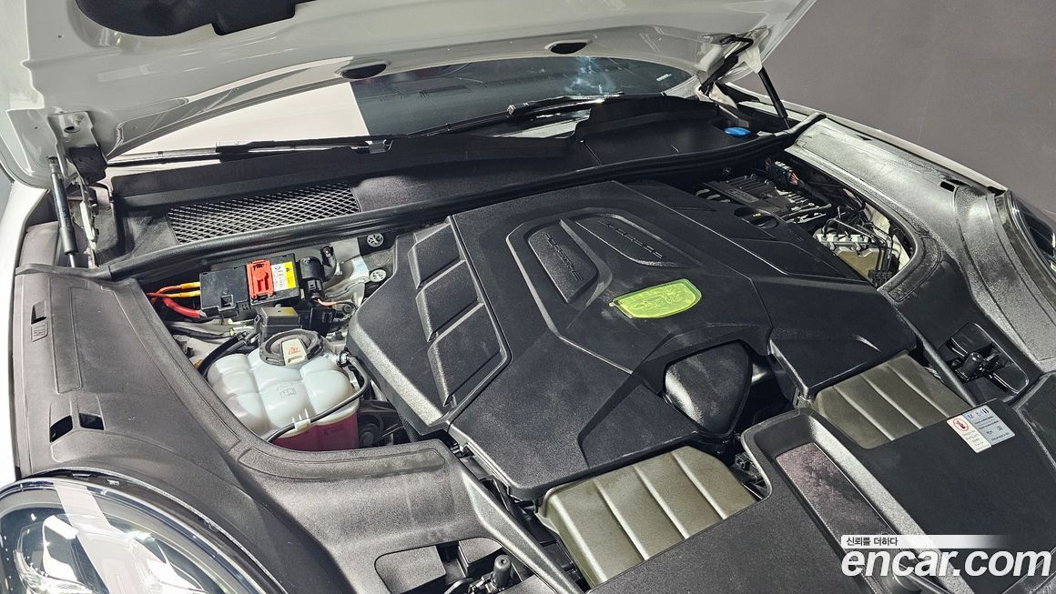 Porsche Cayenne 2020