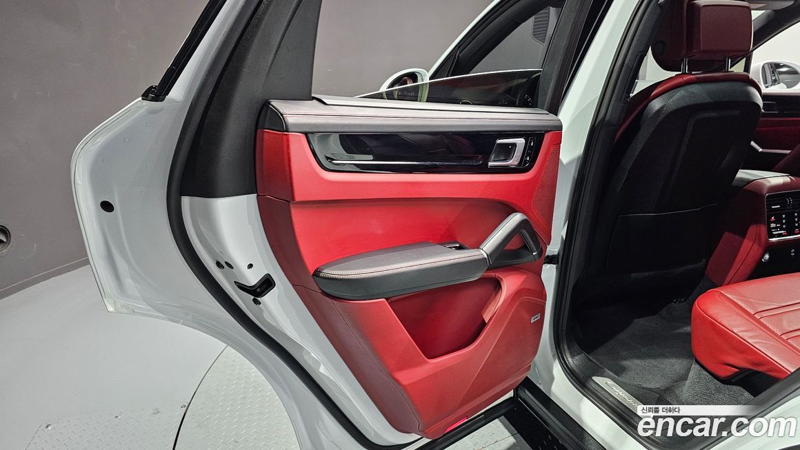 Porsche Cayenne 2020