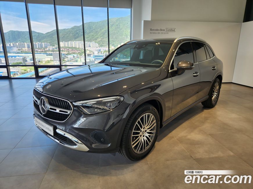 Mercedes-Benz GLC-Class 2026