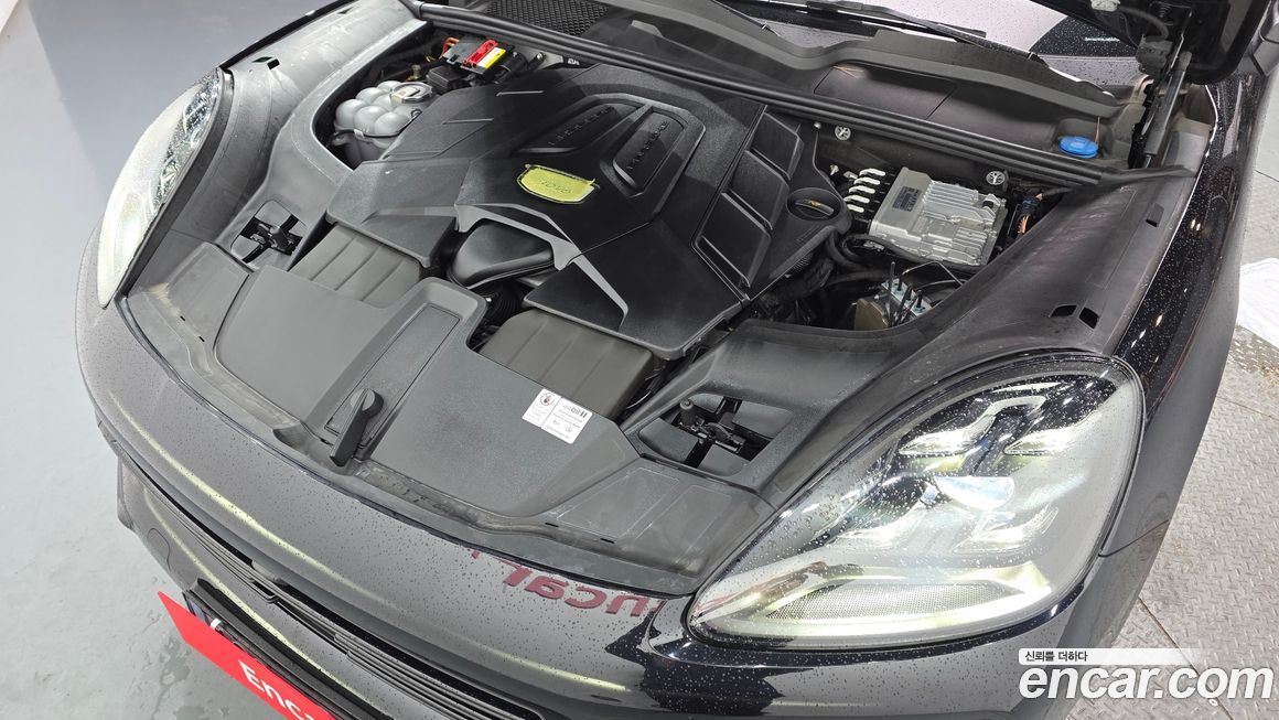Porsche Cayenne 2020