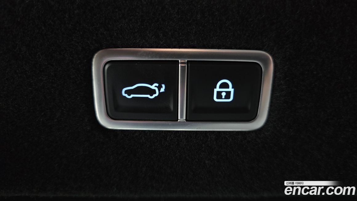 Genesis G90 2023