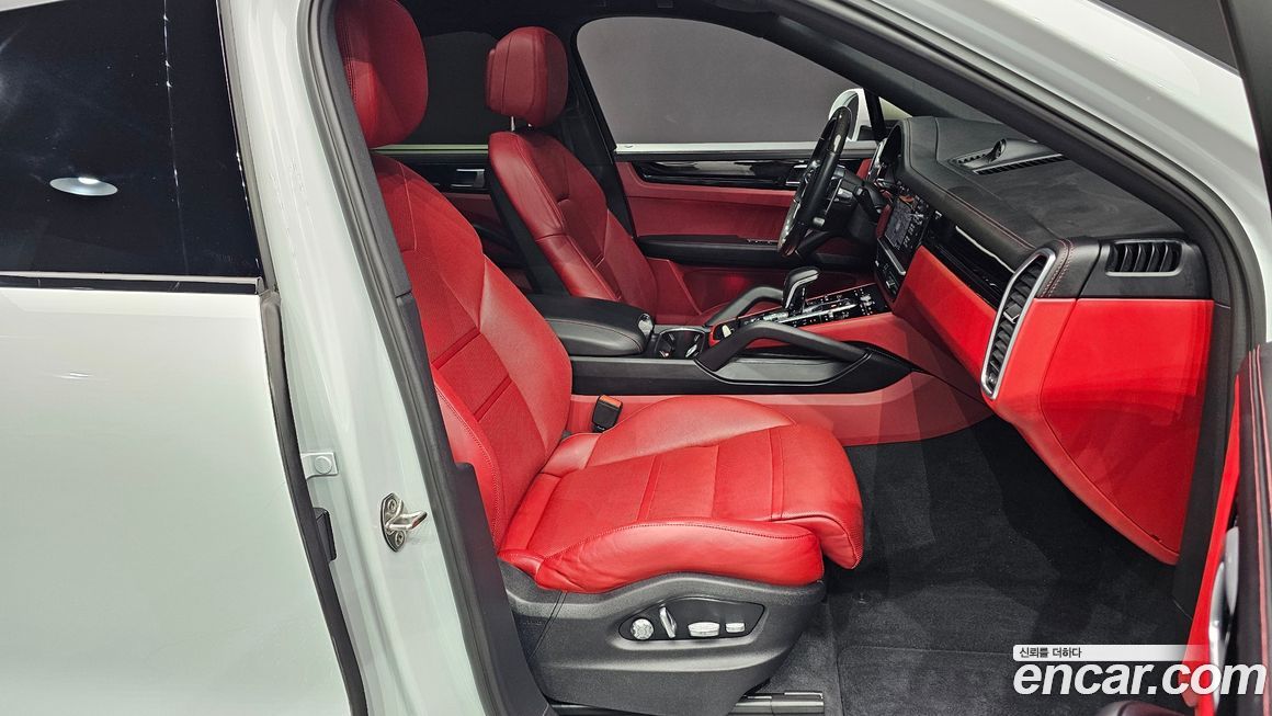 Porsche Cayenne 2020