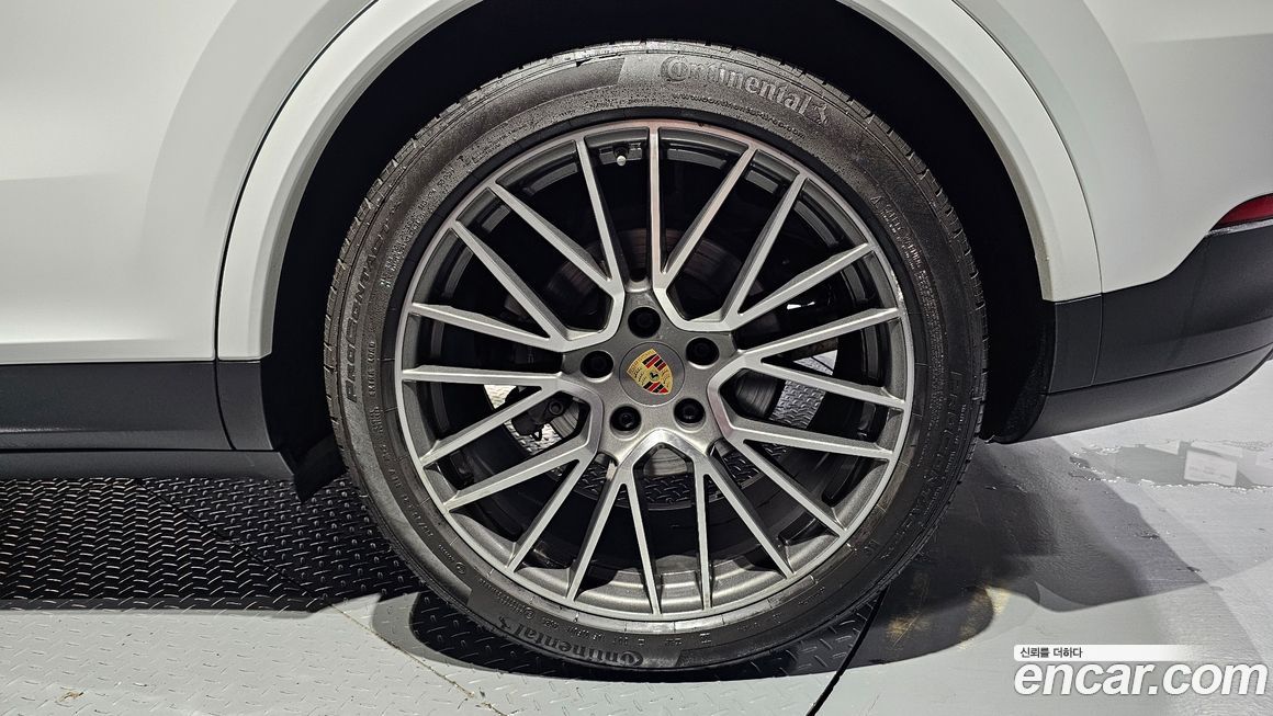 Porsche Cayenne 2020