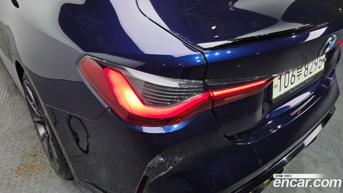 BMW M4 2022