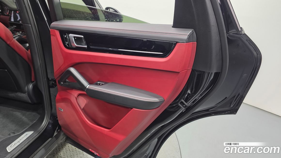 Porsche Cayenne 2020