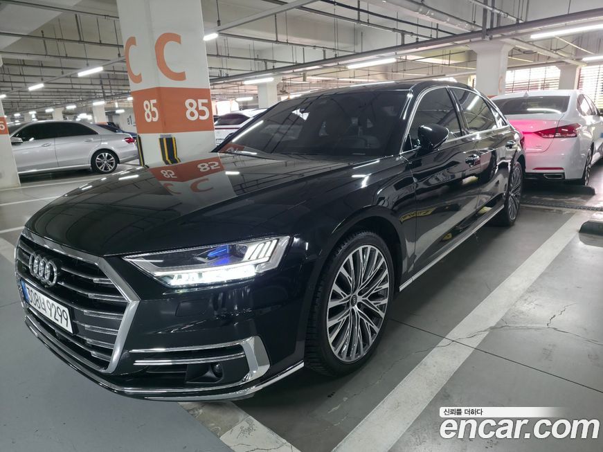 Audi A8 2021