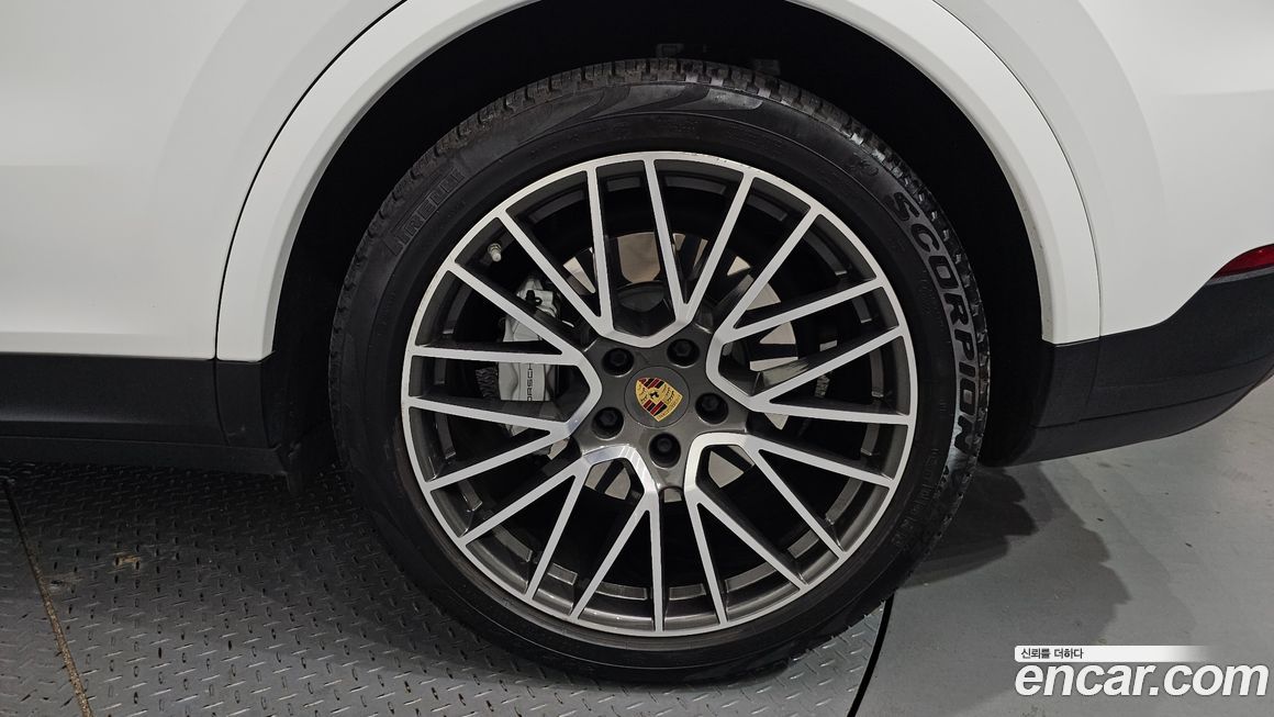 Porsche Cayenne 2020
