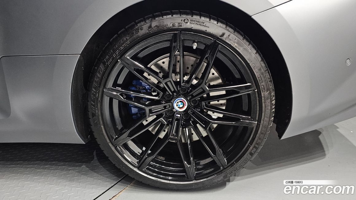 BMW M2 2024
