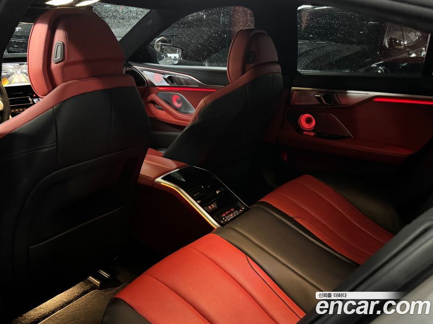 BMW 8-Series 2022