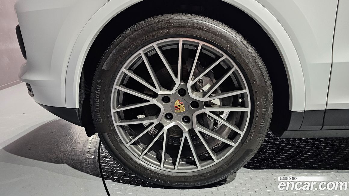 Porsche Cayenne 2020