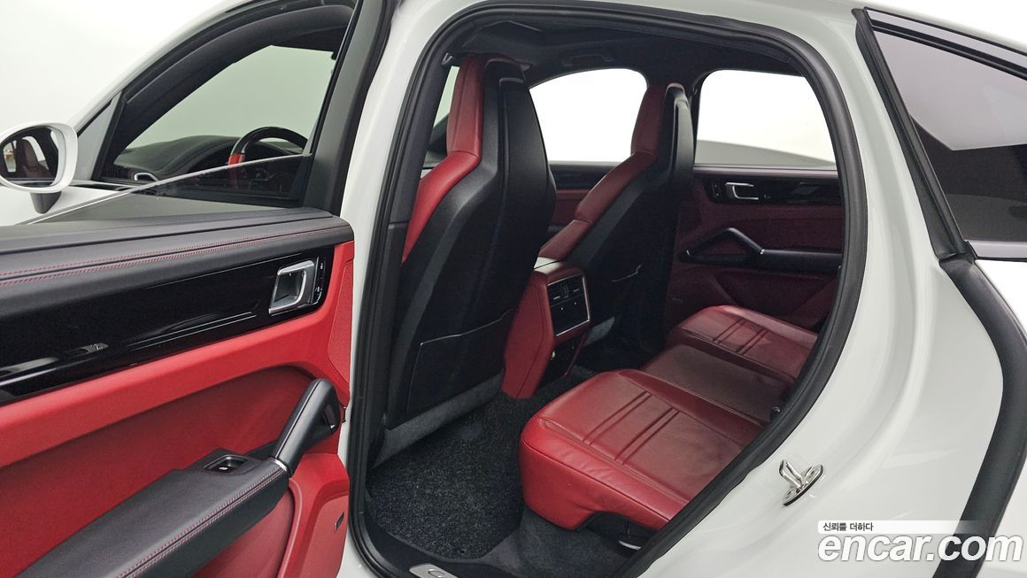 Porsche Cayenne 2020
