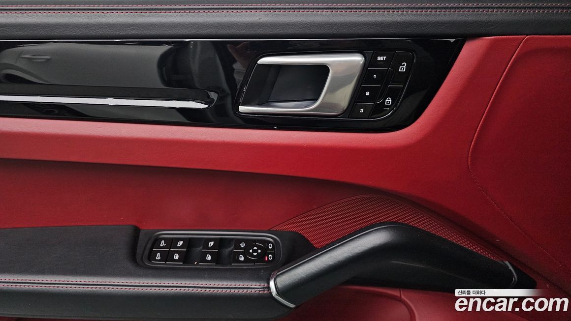 Porsche Cayenne 2020