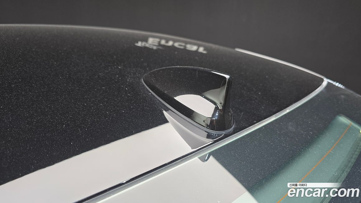 Genesis G90 2023