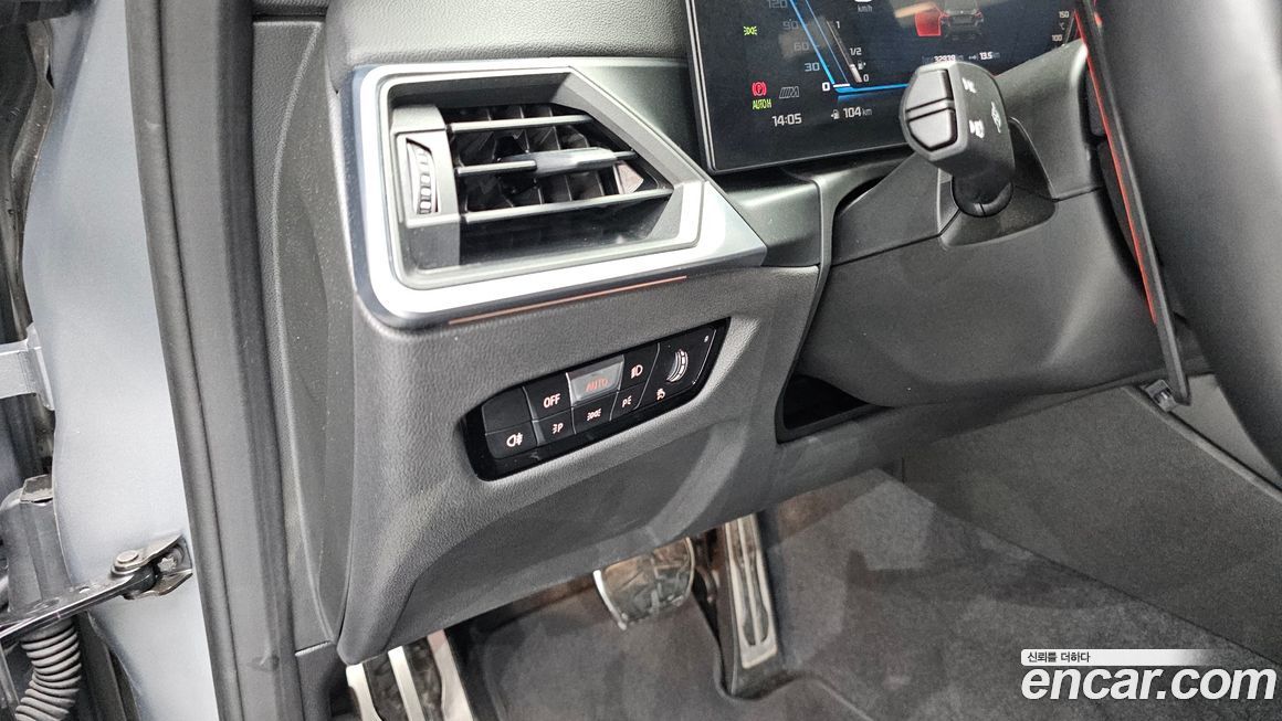 BMW M2 2024