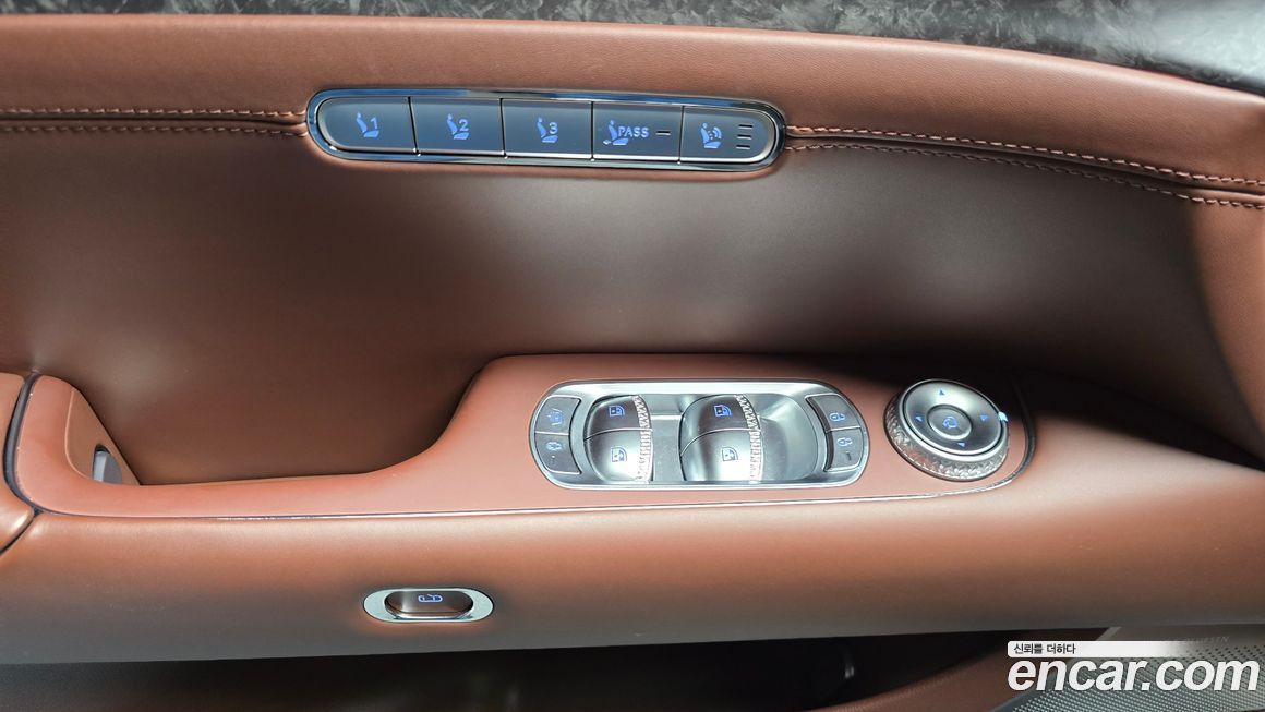 Genesis G90 2023