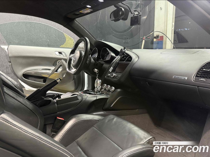 Audi R8 2014