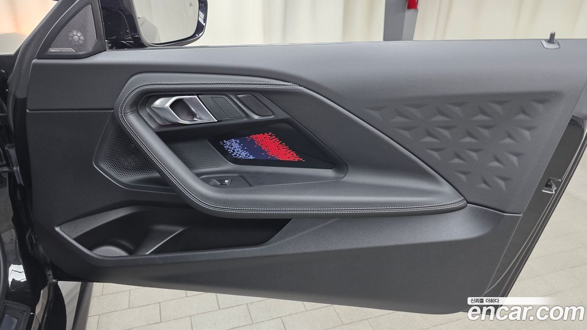 BMW M2 2025