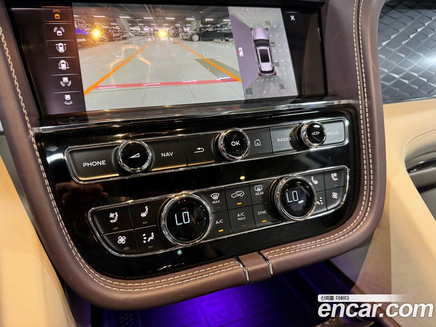 Bentley Bentayga 2021