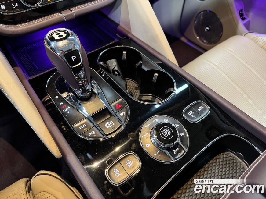 Bentley Bentayga 2021