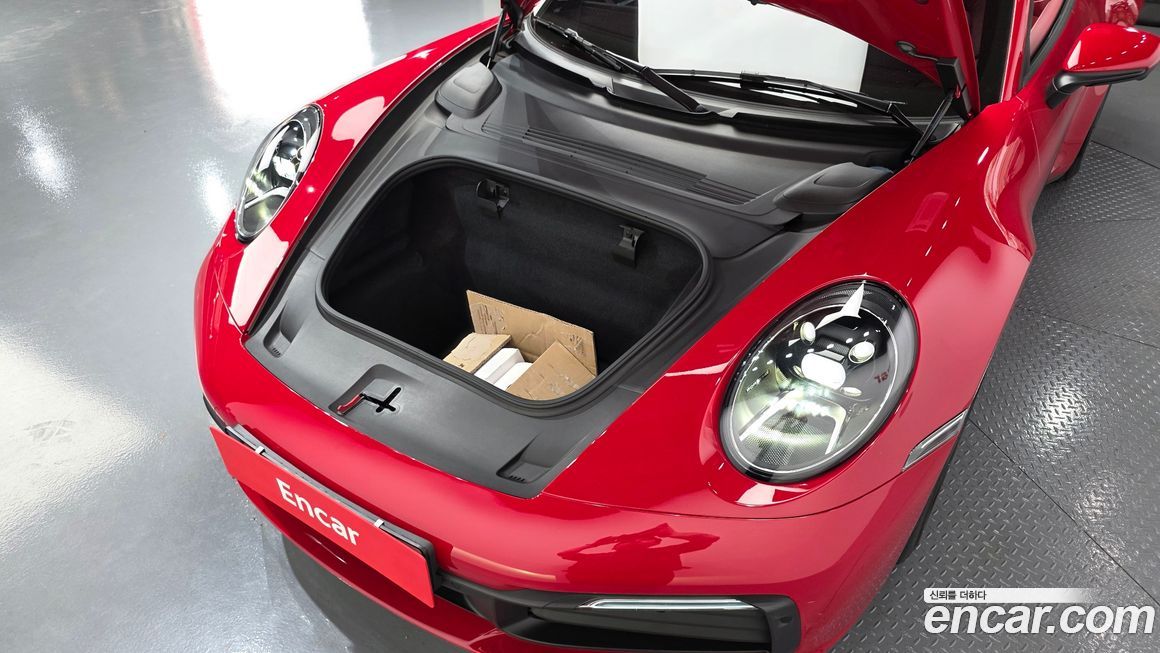 Porsche 911 2021