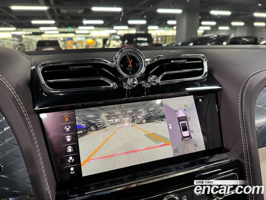 Bentley Bentayga 2021