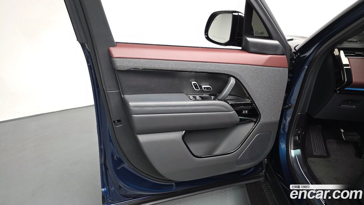 Land Rover Range Rover Sport 2024