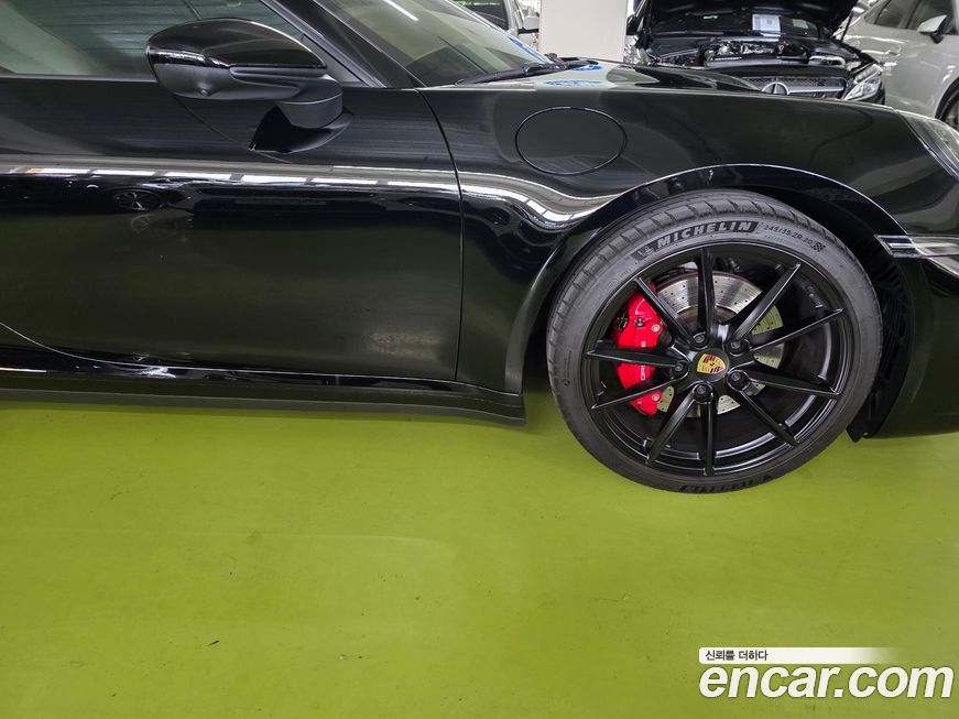 Porsche 911 2020