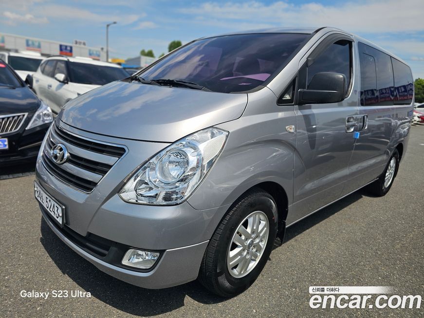 Hyundai Starex 2018