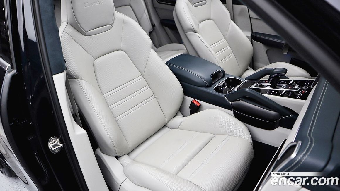 Porsche Cayenne 2020