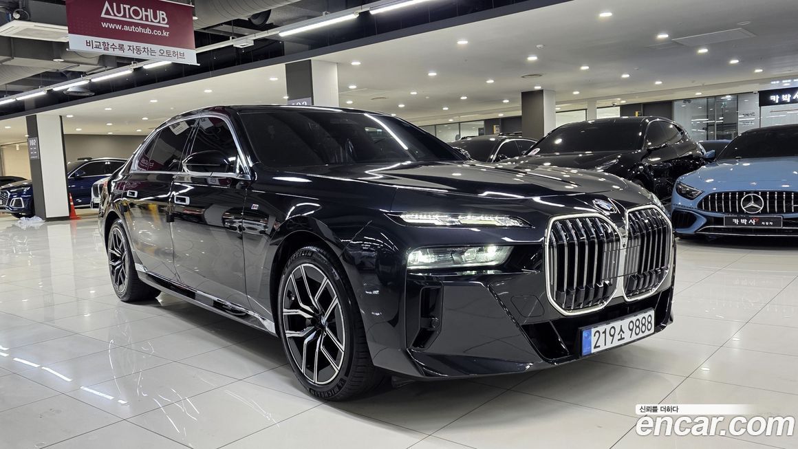 BMW 7-Series 2023