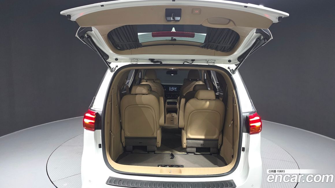 Kia Canival 2019