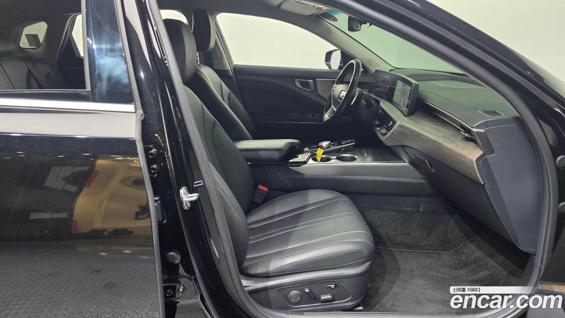 Kia K8 2024