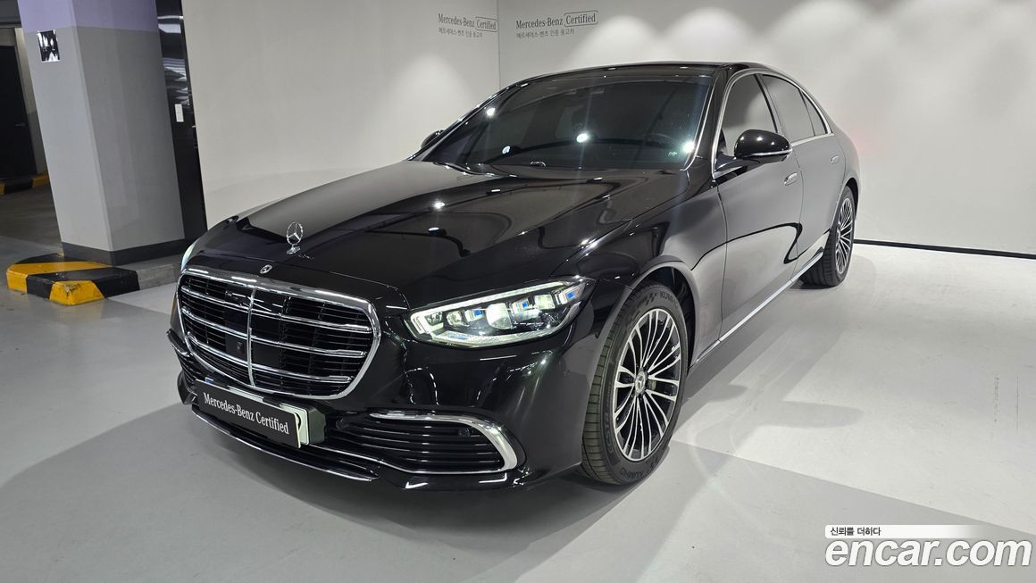 Mercedes-Benz S-Class 2024