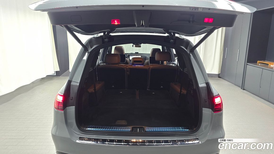 Mercedes-Benz GLS-Class 2024