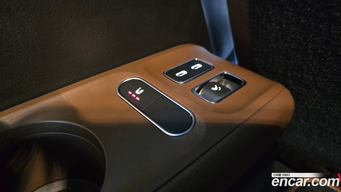 Mercedes-Benz GLS-Class 2024
