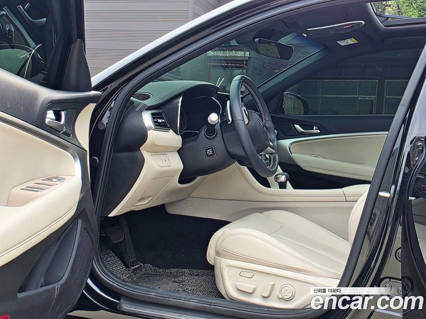 Genesis G70 2025