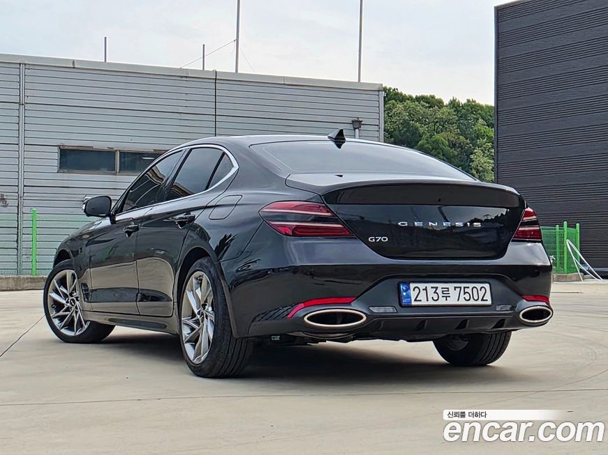 Genesis G70 2025